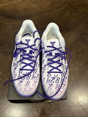 Nike Kobe VIII (GS) White / Court Purple Youth Box